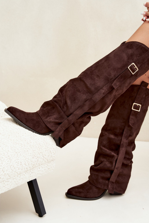 Dames laarzen tot boven de knie met hakken, rimpels en gespen in chocolade kleur Caster