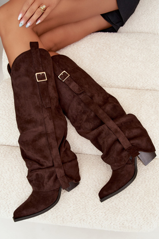 Dames laarzen tot boven de knie met hakken, rimpels en gespen in chocolade kleur Caster