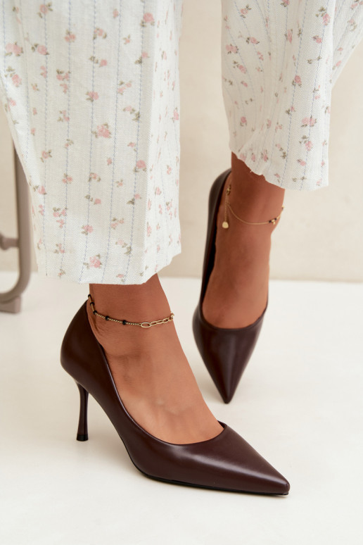Klassische High Heels aus Kunstleder, schokoladenfarben Nesha