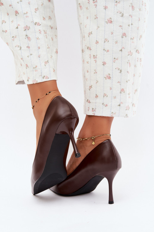 Escarpins classiques en cuir synthétique, couleur chocolat Nesha