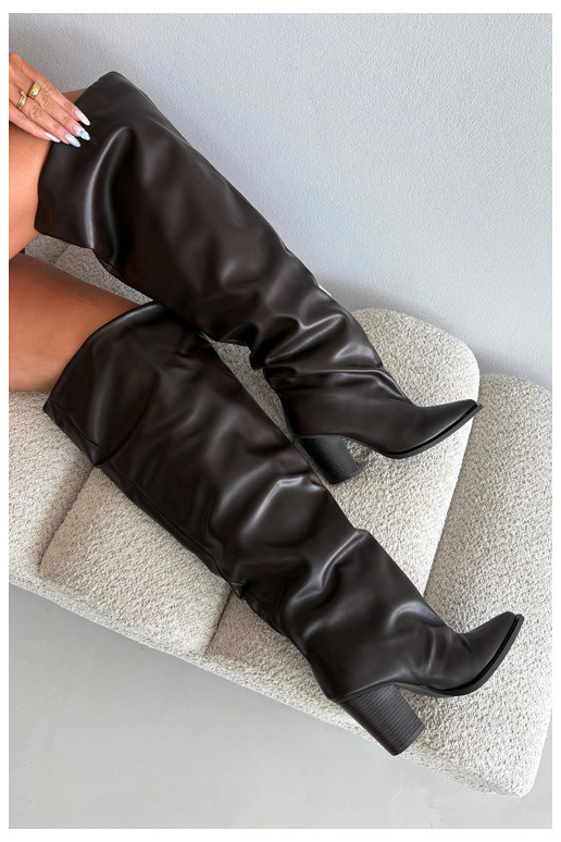 Damen lange Stiefel mit Absatz im Slipper-Stil aus schokoladenfarbenem Kunstleder Anica