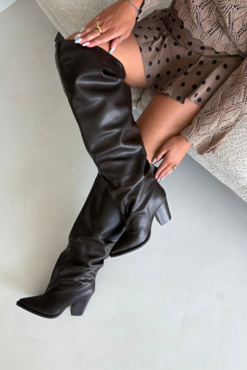 Bottes longues femmes à talon de style slip-on en cuir synthétique chocolat Anica 2