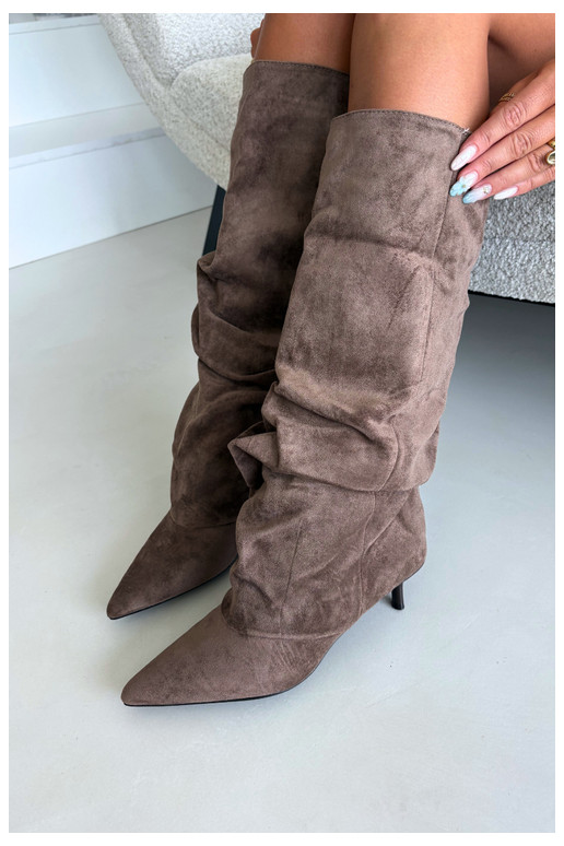 Bottes hautes froissées kaki avec talon kitten en daim LoĮen