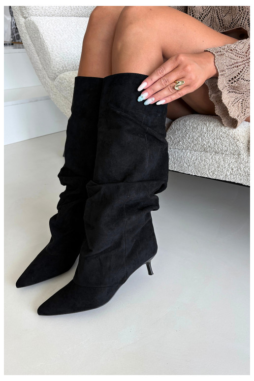 Bottes hautes froissées noires avec talon kitten en daim LoĮen
