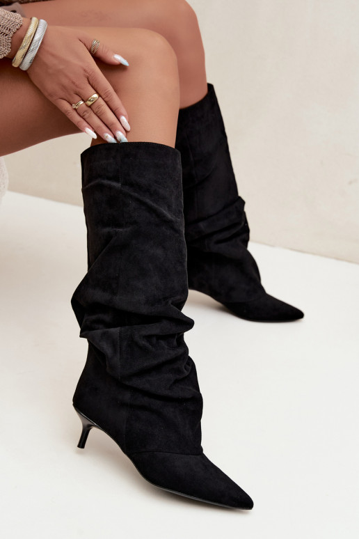 Bottes hautes froissées noires avec talon kitten en daim LoĮen