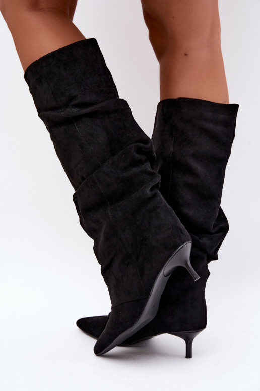 Bottes hautes froissées noires avec talon kitten en daim LoĮen