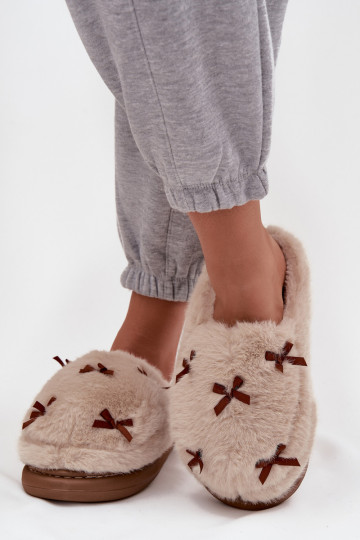 sandkleurige dames slippers met bont en strikjes Saviera 2