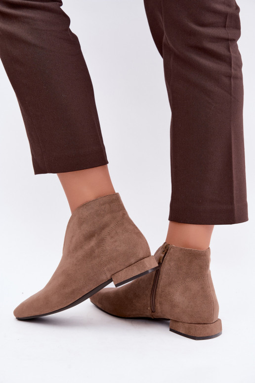 Sandfarbene niedrige Stiefeletten Cut Out mit breiten Absätzen Canella
