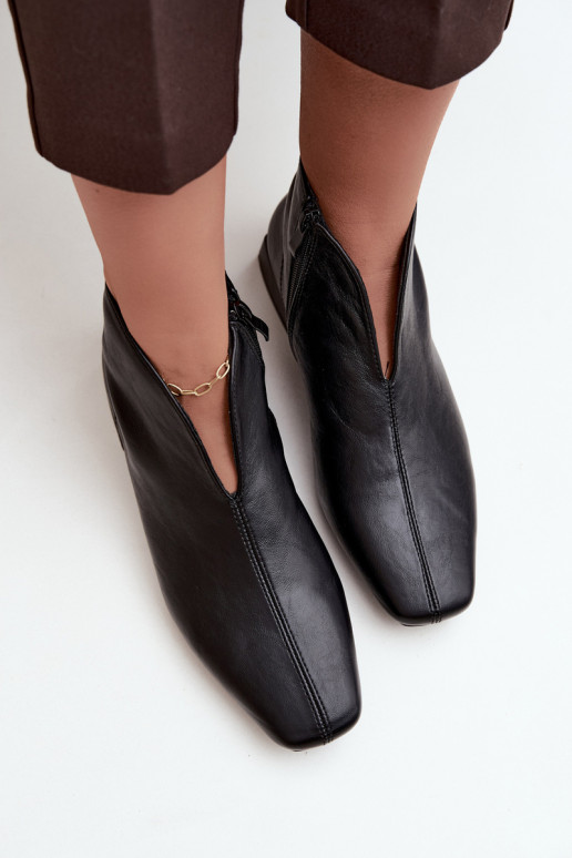 Bottines noires basses Cut Out avec larges talons en simili cuir Canella