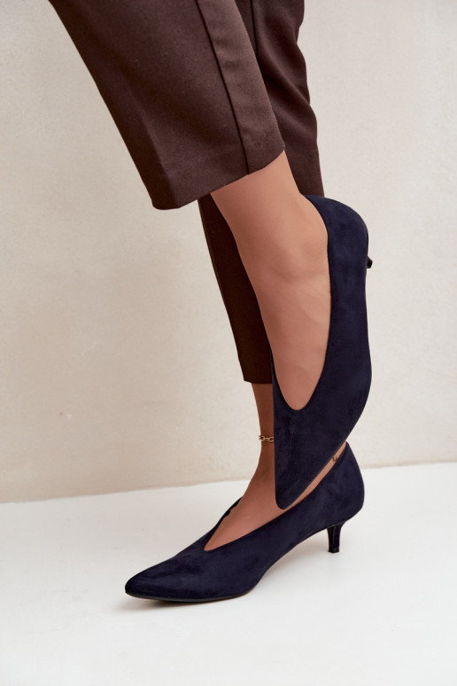 Dunkelblaue Wildlederschuhe mit Kitten Heel Nuretta