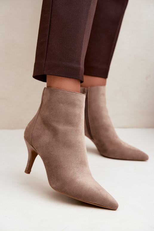 Bottines kaki en suède synthétique avec talons aiguilles Niretta