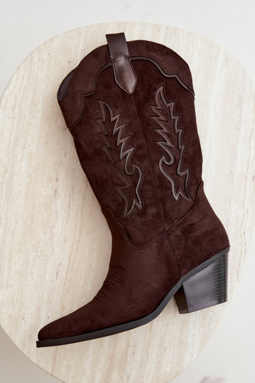 Bottes chocolat en suède synthétique style cowboy avec talons Jarissa