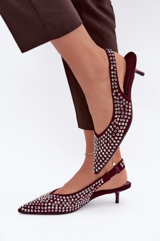 Bordeaux dames sandalen met studs en een lage hak Tai turidden