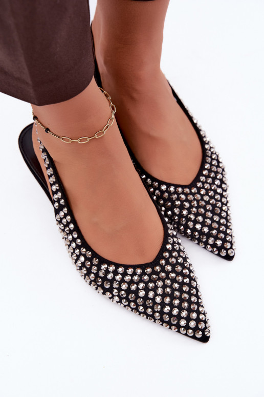 Zwarte dames sandalen met studs en een lage hak Tai turidden