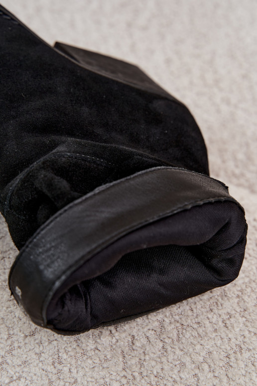 Stiefeletten aus natürlichem Wildleder mit Falten und Absätzen in schwarzer Farbe Merrin