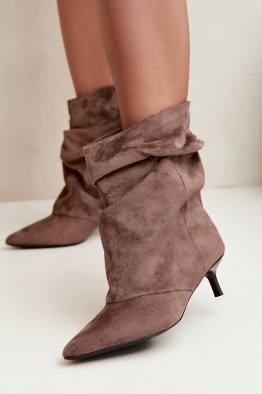bottines slouchy à enfiler avec talons en couleur kaki Farren