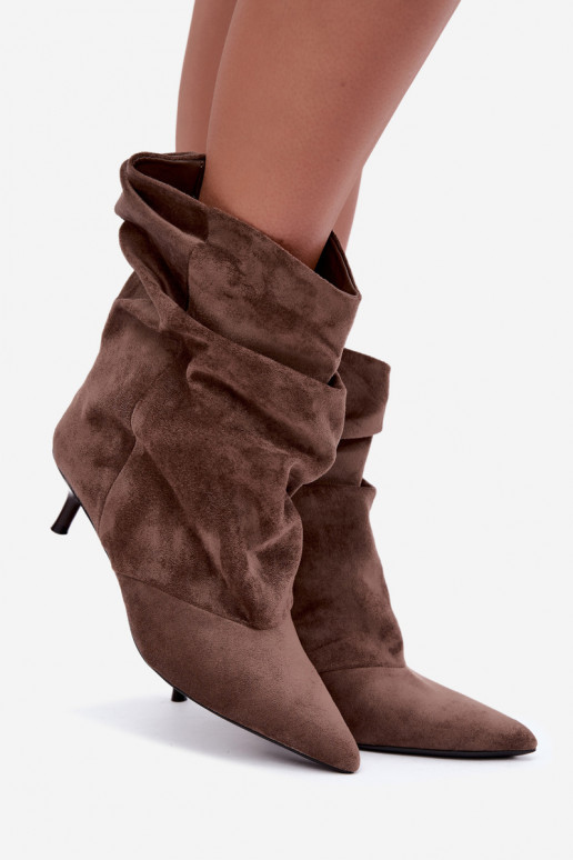 slouchy Stiefeletten mit Absatz in Khaki Farren
