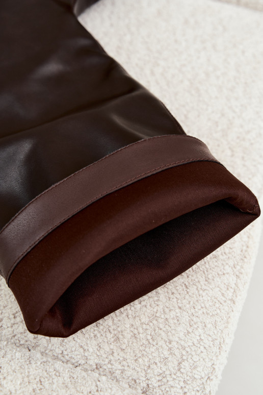 damen kniehohe Stiefel mit breiten Absätzen und dekorativem Stich in Schokoladenfarbe Gresa