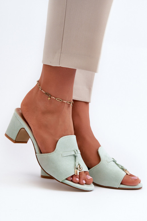 dameslippers met faux-suede hakken in muntkleur