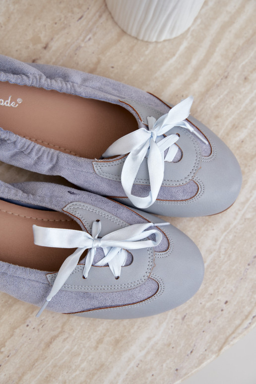 Ballerines sportives bleues avec des détails élégants Peonia
