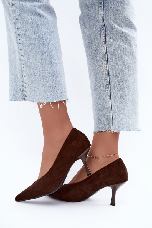 Chocolade sandalen van faux suede met gouden details Adessa