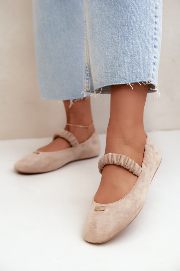 Sandalen met decoratieve details in zandkleur Brinelle 2