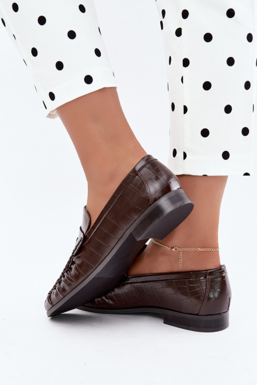 dames mocassins met ruches en reliëf in chocolade Dalmy
