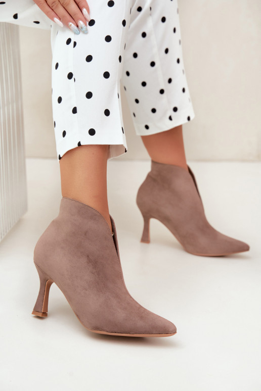 bottines pour femmes avec découpes et talons en sable Jelya