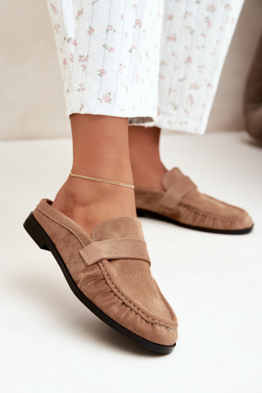 dames mocassins met open hak in zandkleur Parella