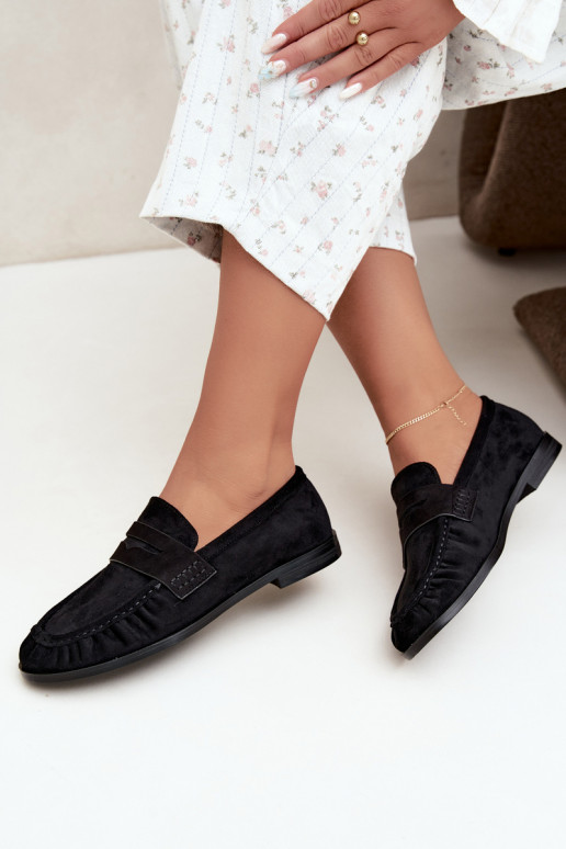 dames mocassins met rimpels in zwart Cayen