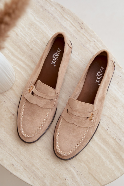 dames mocassins met decoratieve details in zandkleur Treya