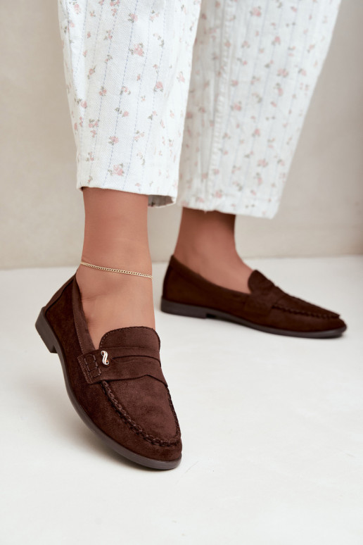 dames mocassins met decoratieve details in bruin Treya