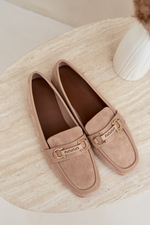 dames mocassins met chique elementen in zandkleur Evelora