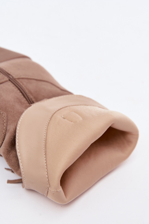 Bottines pour femmes de style cowboy avec des franges et des embellissements en couleur sable Perlia