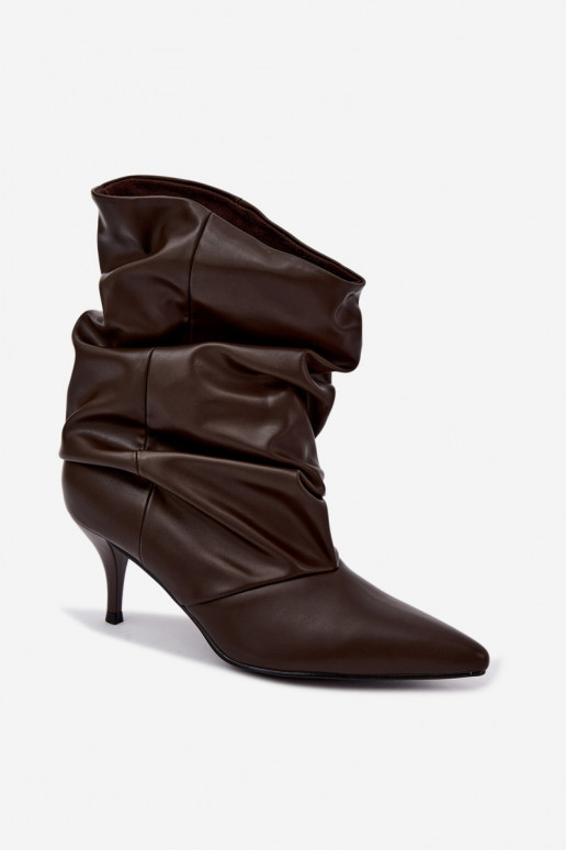Instap dames slouchy enkellaarsjes met dunne hakken in chocolade kleur Harissa