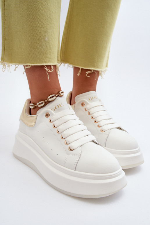 Baskets en cuir pour femmes GOE NN2N4031 blanches