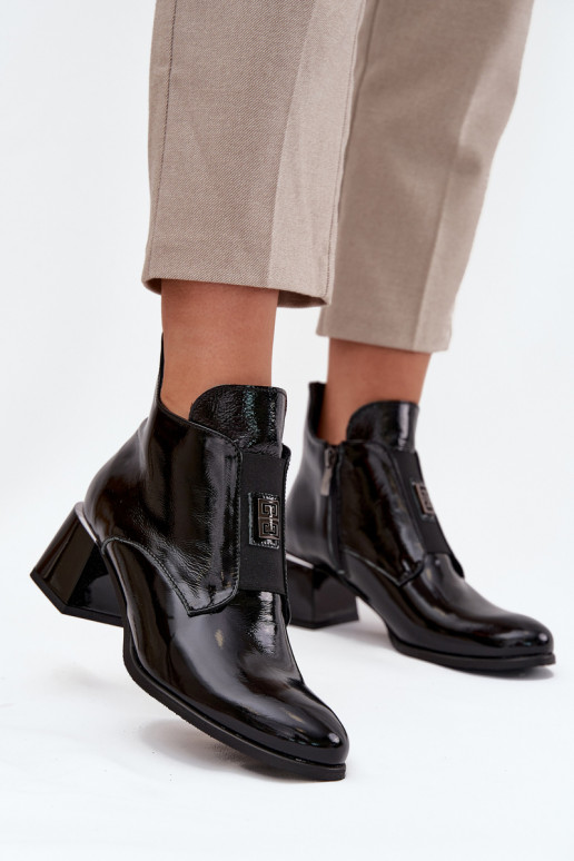 Leder lackierte isolierte Stiefeletten mit aufwendigen Details Zazoo 60560 schwarz