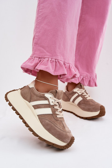 Zandkleurige sneakers van kunstsuède met platform D&A GR61-5986 2