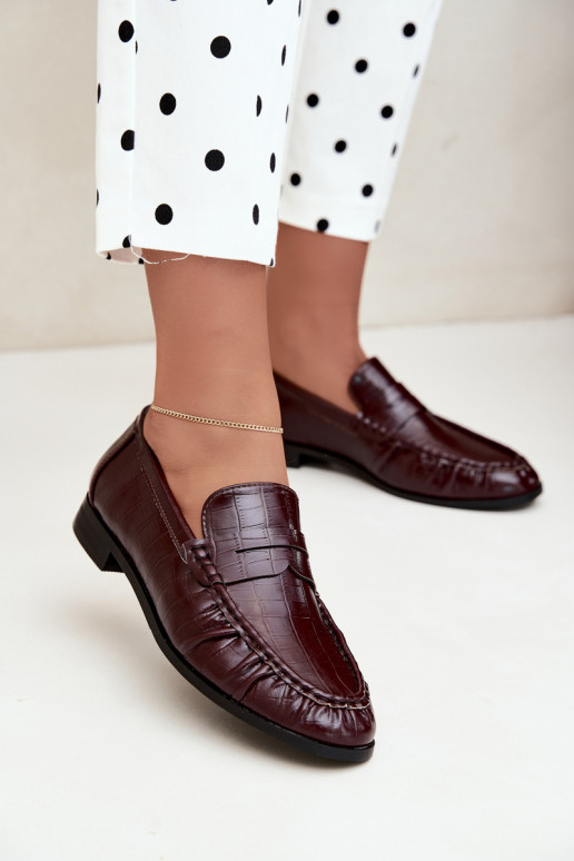 mocassins pour femmes avec volants et embossage en bordeaux Dalmy