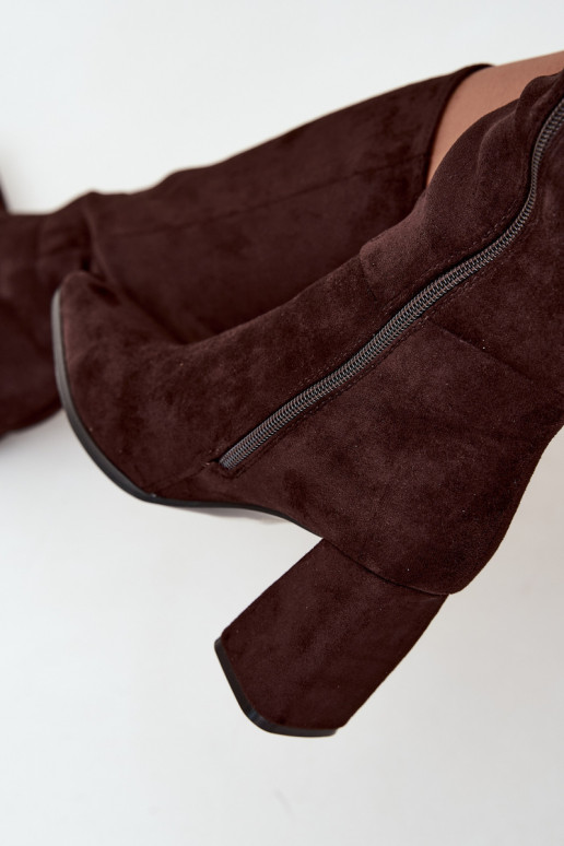 bottes hautes pour femmes à talons carrés couleur caramel Carlin
