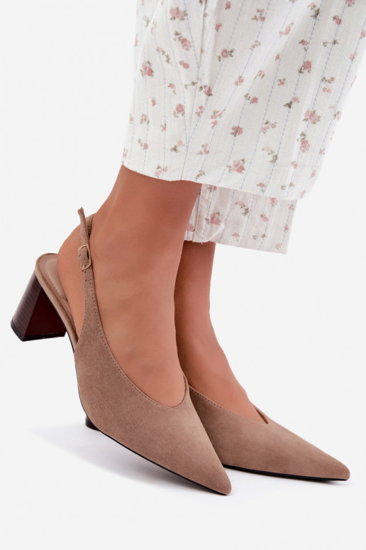 Schuhe mit offenem Absatz in sandfarbener Sorenia