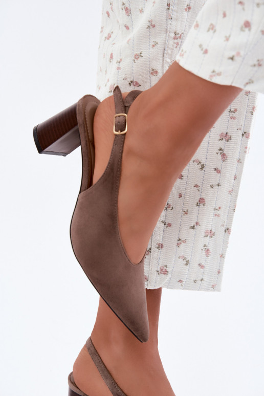 Schuhe mit offenem Absatz in tonfarbener Sorenia