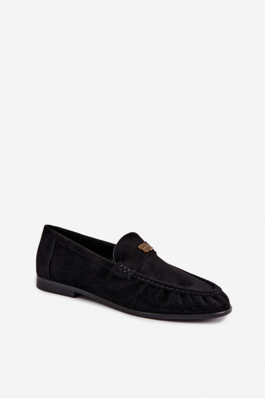 Dames mocassins met rimpels en decoratieve details in zwarte kleur Kairo