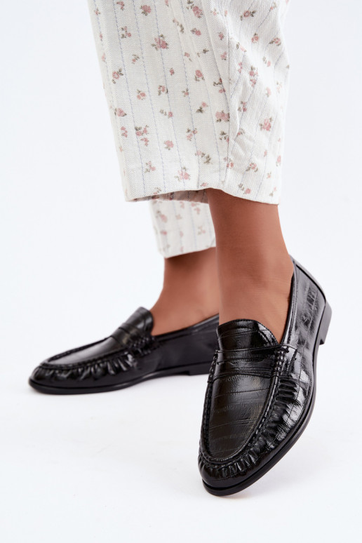 Mocassins laqués pour femmes avec volants en couleur noire Dulcy