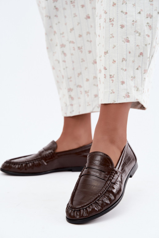 Mocassins laqués pour femmes avec volants en couleur marron Dulcy