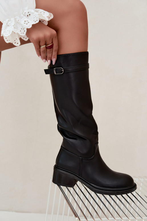 bottes hautes à petit talon pour femmes avec boucles en noir Orlisa