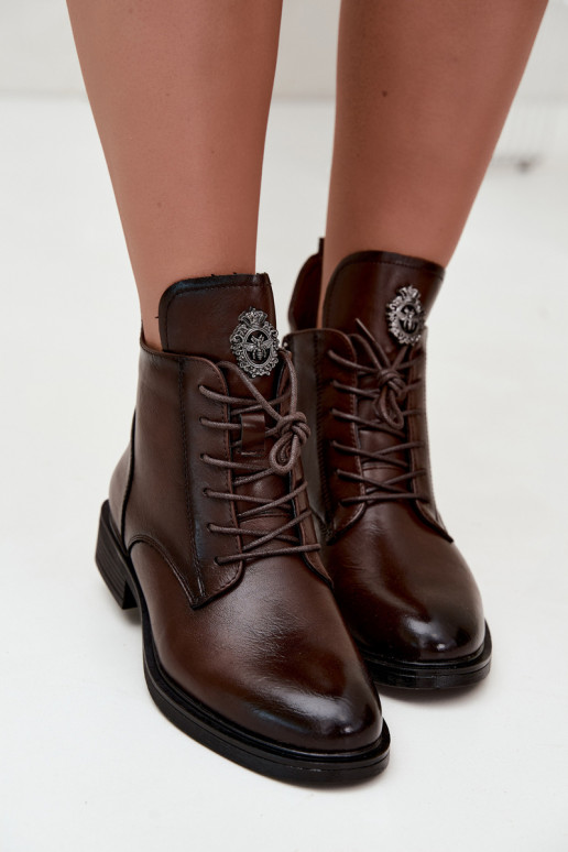 Bottines chocolat avec talons larges et ornements Leonise