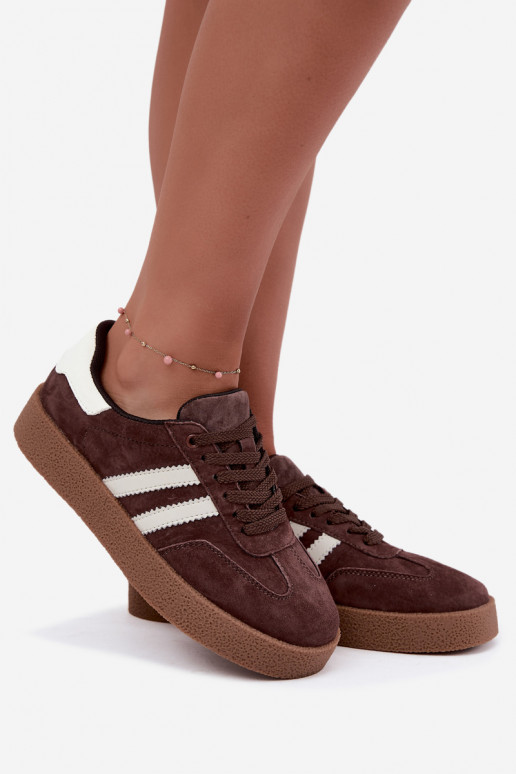 Sneakers en daim chocolat et blanc Bellmont
