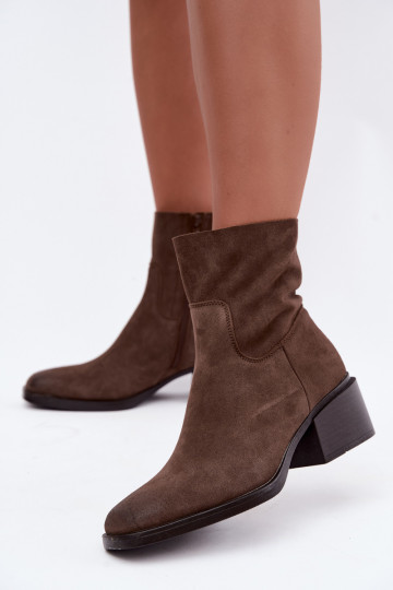 Dames enkellaarsjes van bruin suede Iveris