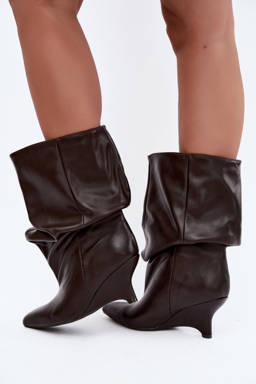 Bottines slouchy avec plateforme en chocolat Ilyna